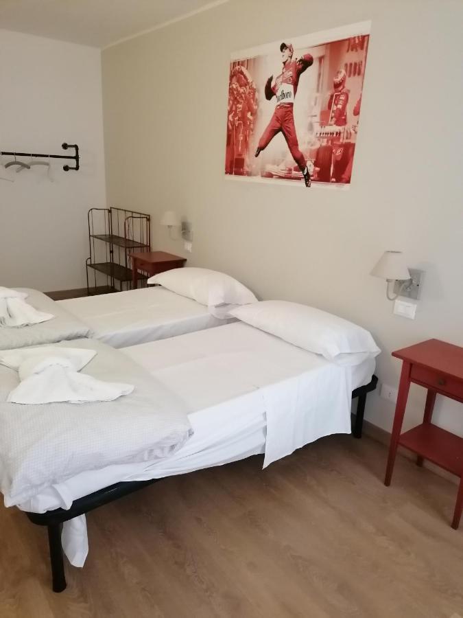 Ferrari Formula 1 Hotel Orio al Serio Kültér fotó