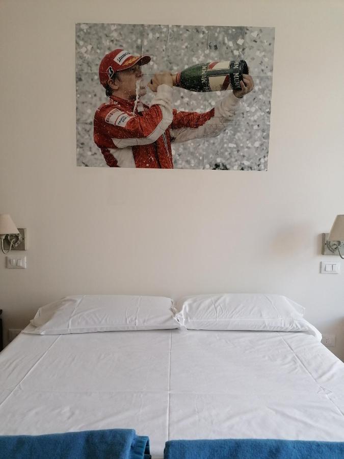 Ferrari Formula 1 Hotel Orio al Serio Kültér fotó