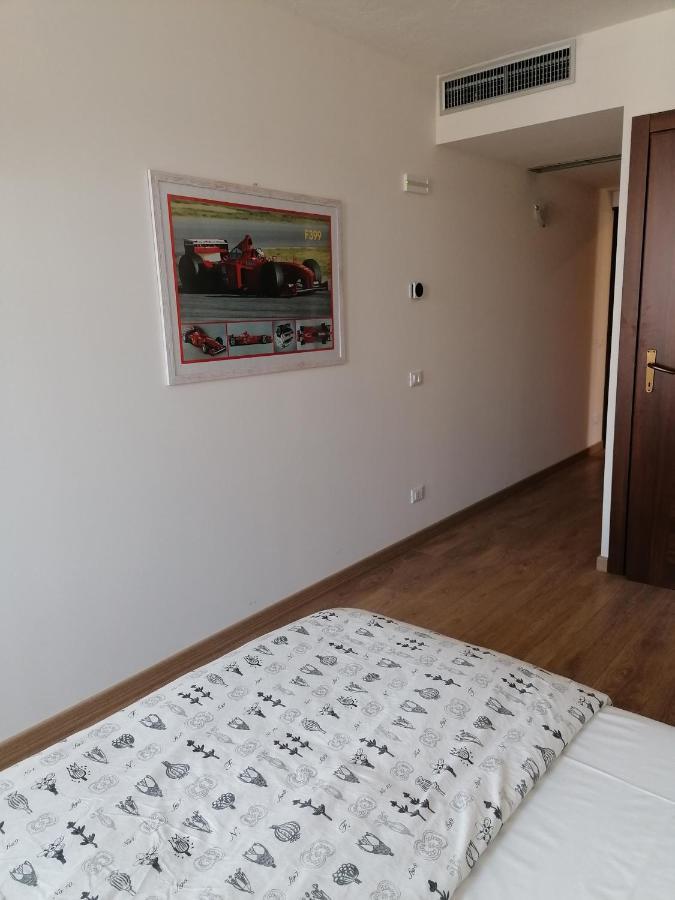 Ferrari Formula 1 Hotel Orio al Serio Kültér fotó