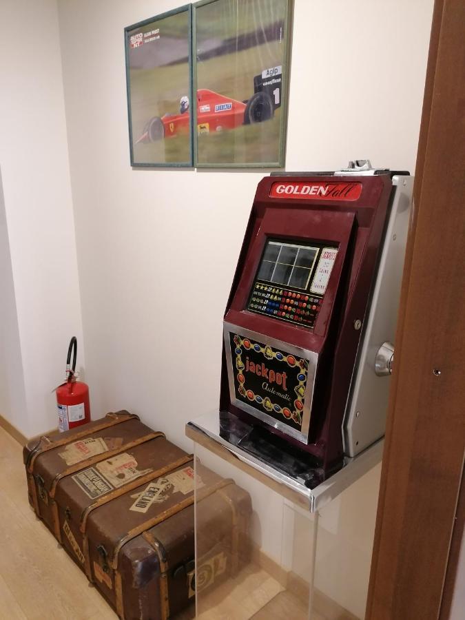 Ferrari Formula 1 Hotel Orio al Serio Kültér fotó